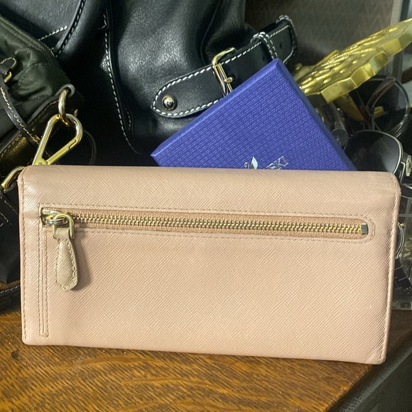 PRADA
Saffiano Lux Leather Wallet - Picture 2 of 8